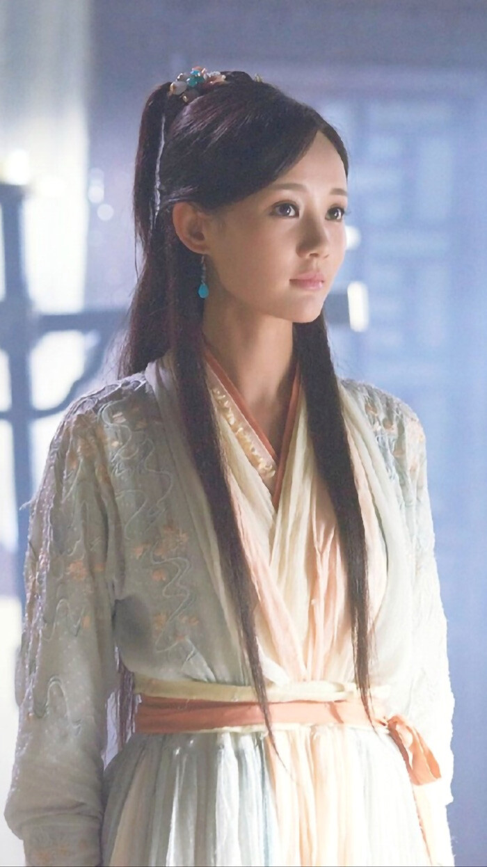 李一桐-黄蓉.jpeg 李一桐-黄蓉.jpeg