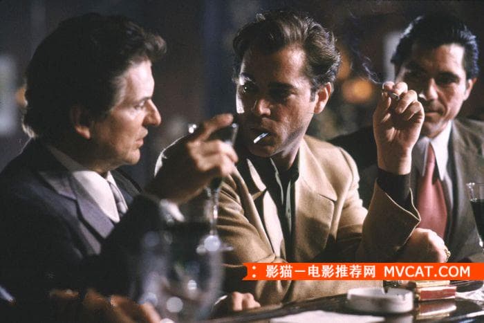 亨利·希尔剧照.jpg